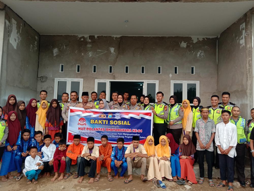 HUT Polantas ke-64, Satlantas Polres Inhil Bhakti Sosial di Panti Asuhan Muhammadiyah 