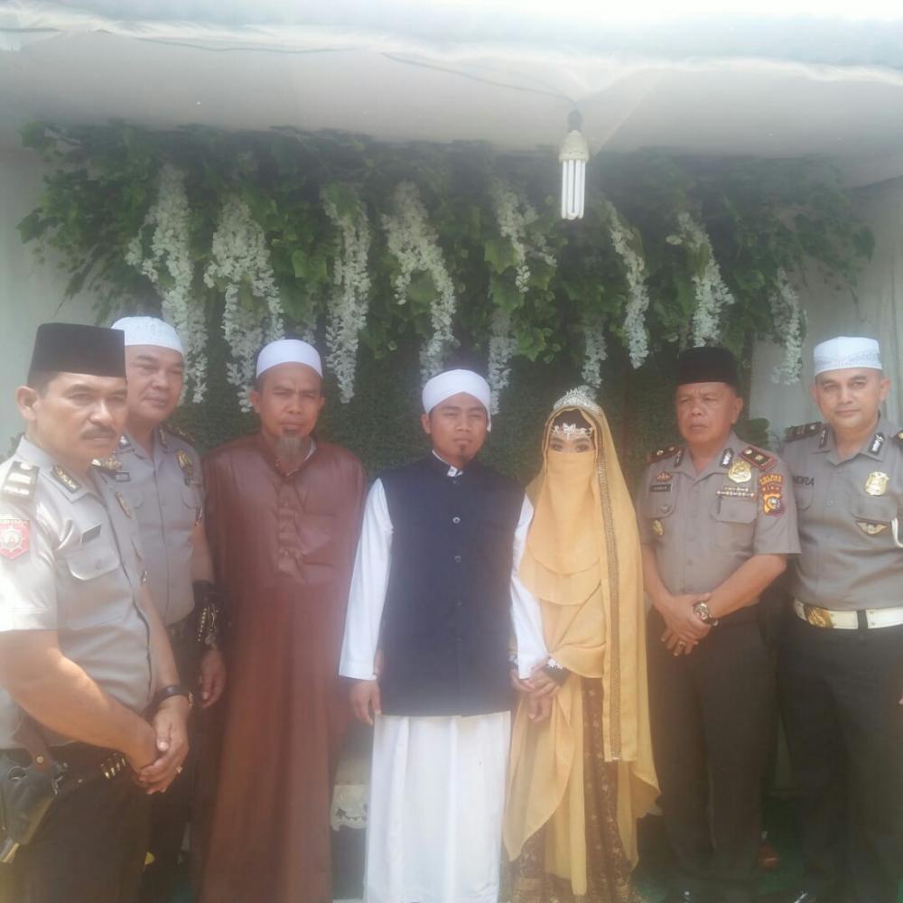 Wakili Irwasda dan Kapolres Rohil, Kapolsek Bagan Sinembah Hadiri Resepsi Pernikahan di Ponpes Daarul Muttaqin Bagan Batu