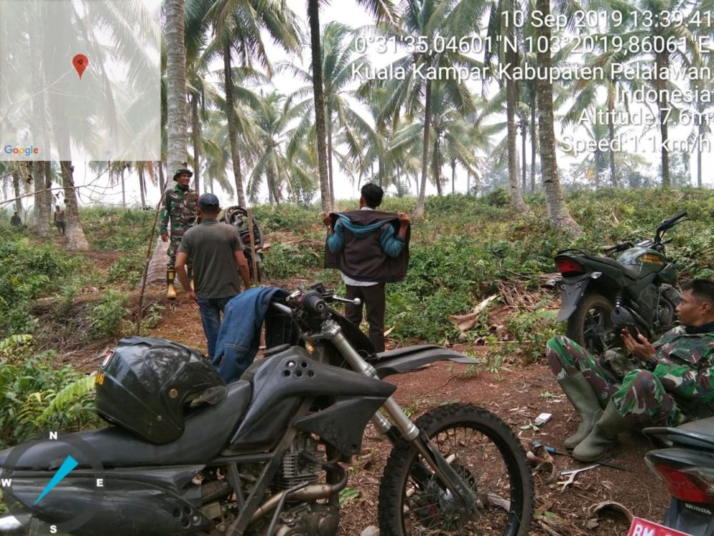 Koramil 11/Pulau Burung memantau langsung keberadaan Titik panas (Hotspot) 