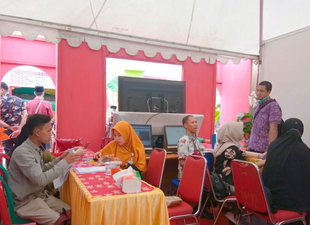 Ahmad Ramani Kadisdukcapil Inhil:Di Buka Jam 11.00 Wib Sudah 87 Orang Anak Anak Sudah Cetak KIA