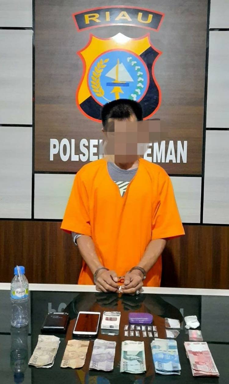 Kedapatan Bawa Sabu, Lelaki Paruh Baya Ditangkap Polsek Kateman Inhil 
