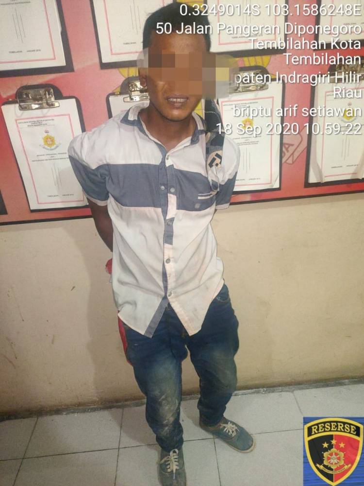 Laki-laki Pembawa Benda Sejenis Pisau Kedalam Masjid Al-Huda Tembilahan Diamankan Polisi