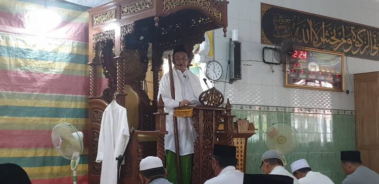 Bupati Khatib Shalat Jumat di Masjid Al-Falah, Keritang 