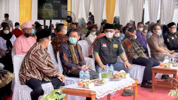 Wakil Presiden Panen Perdana PSR di Rohil Secara Virtual