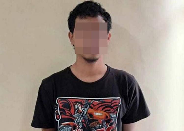 Seorang Istri Dibanting dan Dianiaya Pemuda Selingkuhannya Hingga Babak Belur