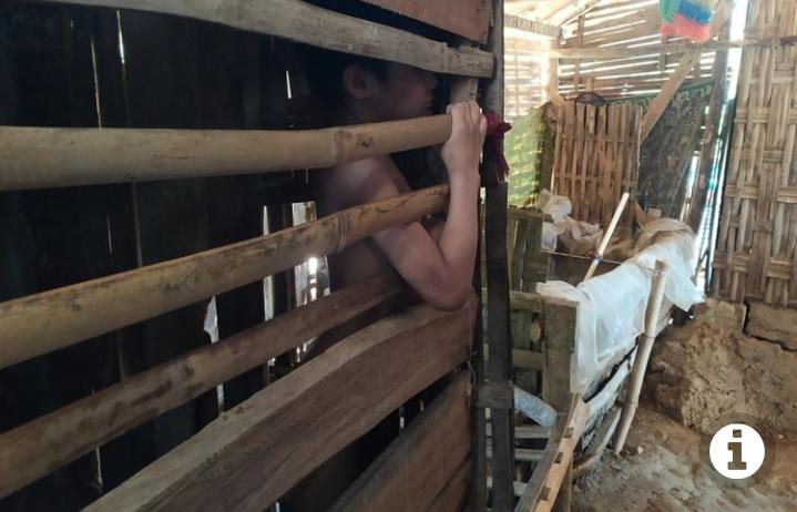 Miris. Moh Efendi(12) dikurung lantaran memiliki kelainan sifat