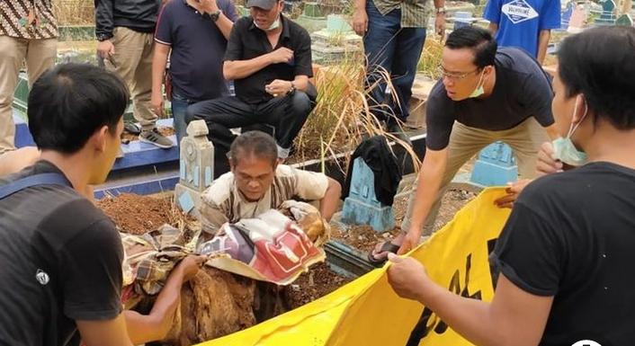 Menghilang Tujuh Belas Hari Seorang PNS Kementerian PU, Ditemukan Tewas Menggenaskan Tubuh di Cor