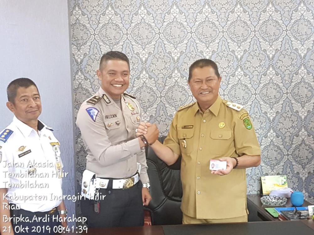 Polres Inhil Kampanyekan Keselamatan Berlalu Lintas Pada Pemkab Inhil