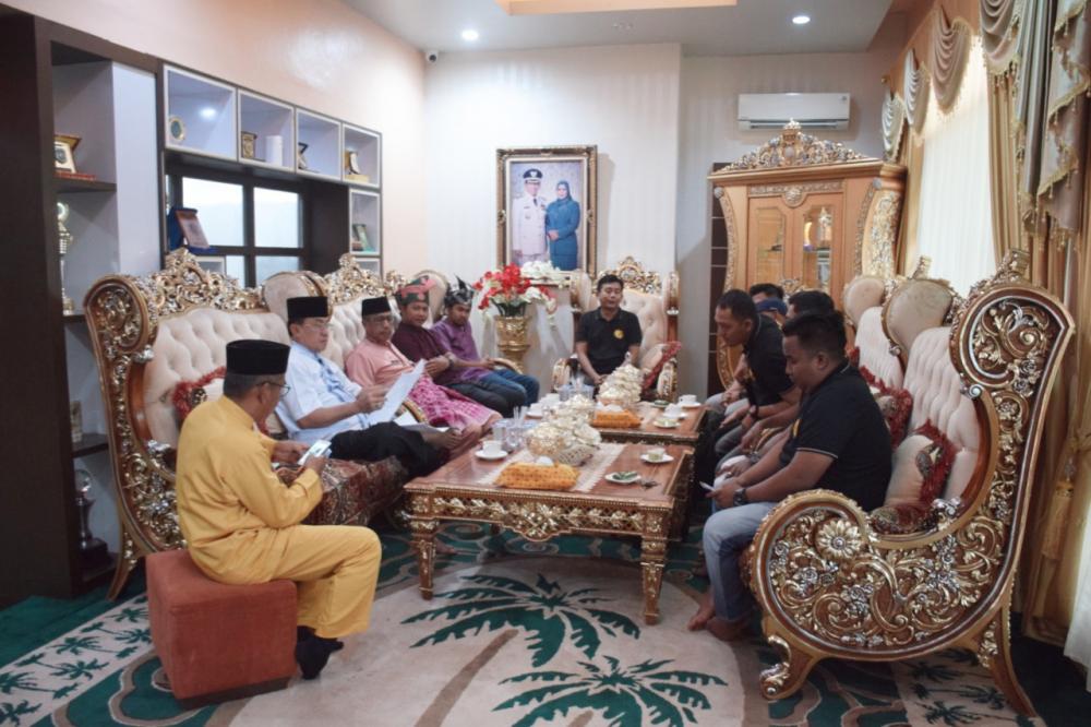 Di Taja IWO Inhil,Bupati HM Wardan Akan Hadiri Acara Coffee Morning dan Pelatihan Jurnalistik 