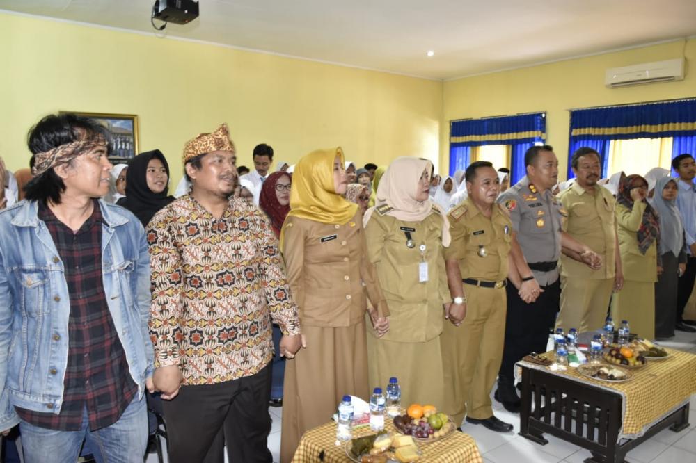 Dalam Rangka Hari Sumpah Pemuda Kapolres Banjar Hadiri Kegiatan Parade Puisi dan Peluncuran Buku