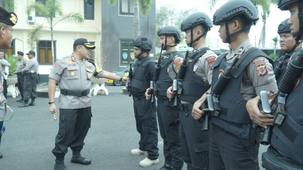 terkait operasi pengamanan pelantikan Presiden dan Wakil Presiden Polres Banjar Bersama Kodim 0613 ciamis Gelar Apel Paukan terkait operasi Pengamanan