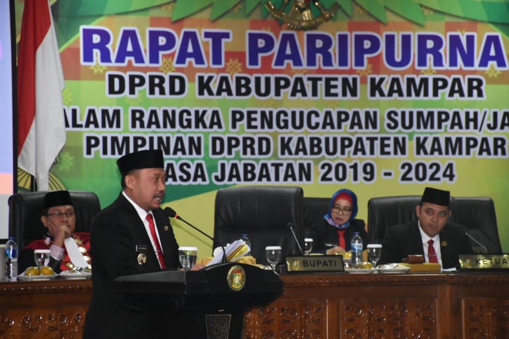 Muhammad Faisal Resmi Jabat Ketua DPRD Kampar