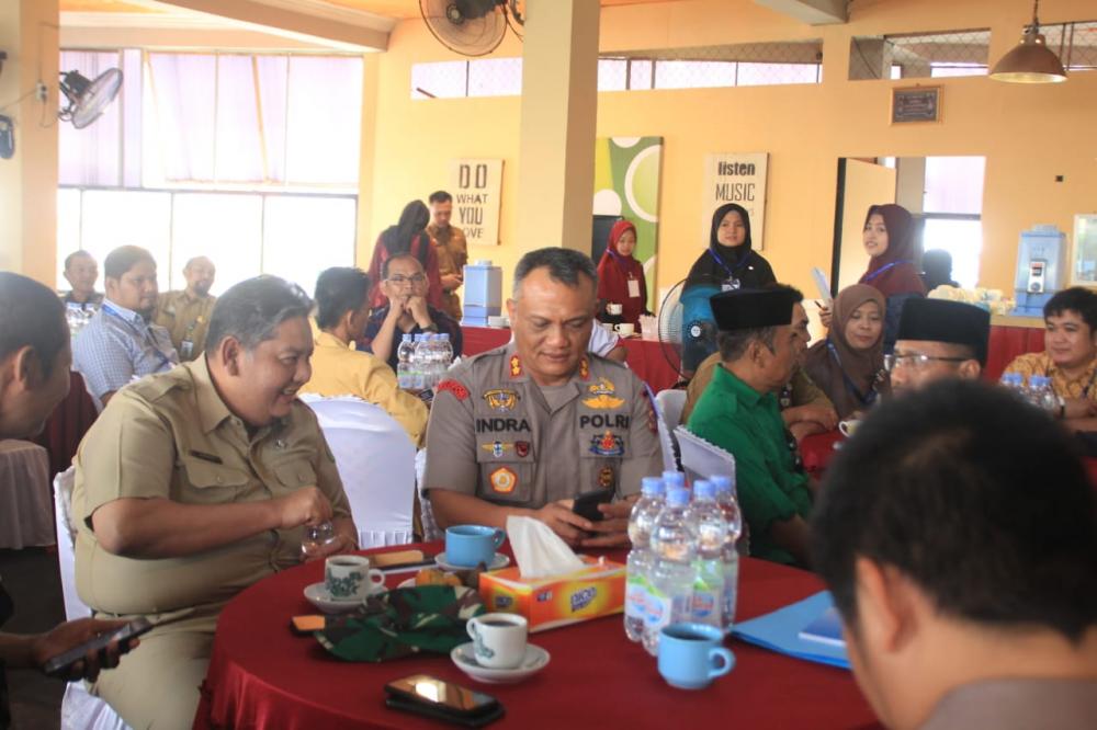 Kapolres Inhil AKBP Indra Duaman Hadiri Coffee Morning DPD IWO Inhil