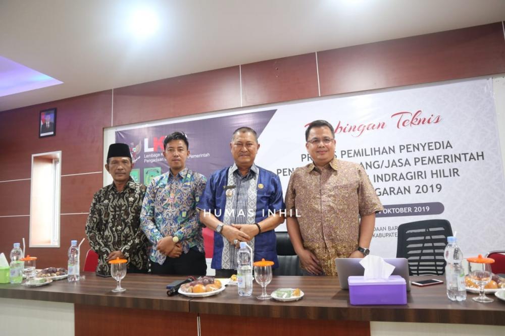 Wakil Bupati Inhil Membuka Bimbingan Teknis Pemilihan Penyediaan Barang dan Jasa