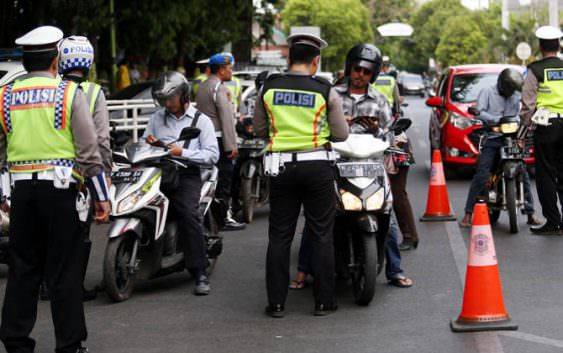 Kenali 5 Hal Tentang Razia Resmi, jika Temui Kejanggalan Segera Laporkan ke Propam Polri
