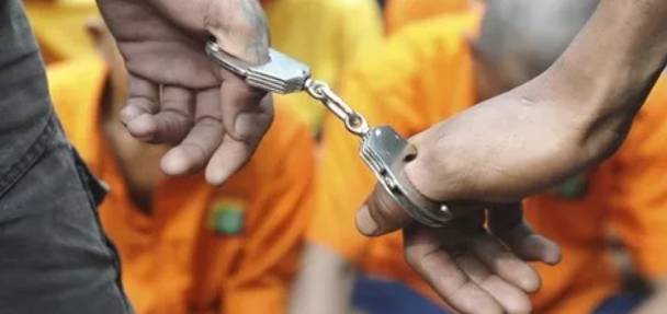 Modus Belajar Pernapasan,Oknum Guru Agama Mencabuli Muridnya Menghirup Udara Bebas