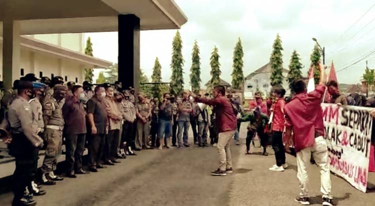 IMM Kota Banjar Jawa Barat Tolak Undang-Undang Cipta Kerja Omnibus Law 