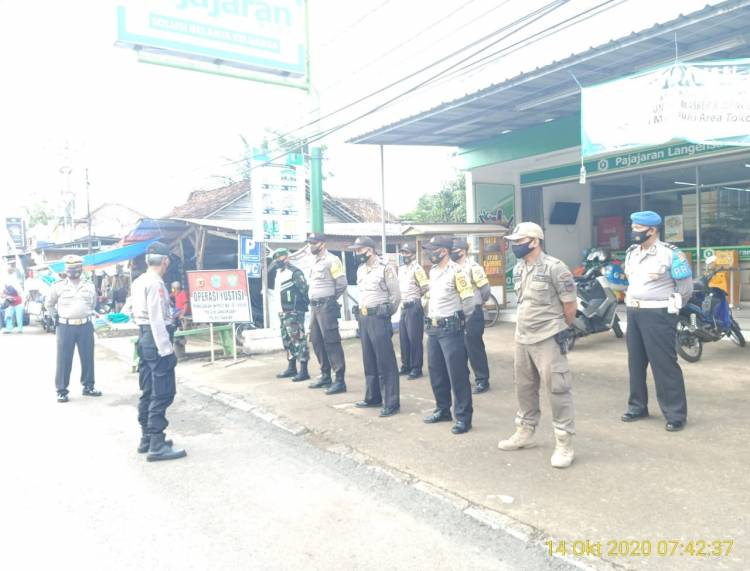 Petugas TP3KC Kota Banjar Gelar Operasi Yustisi Penegakan Inpres No. 06 Tahun 2020 di Sekitaran Pasar Langensari