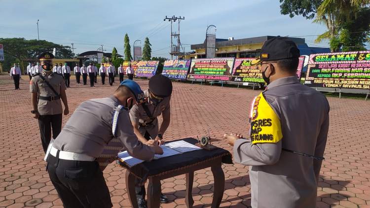 Kapolres Pimpin Langsung Sertijab Kasat Reskrim Polres Rohil, ini Kasat Reskrim yang Baru