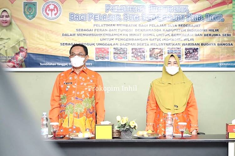Ketua Dekranasda Inhil Hj. Zulaikah Wardan: Kembangkan Batik Khas Inhil agar Dikenal Secara Luas