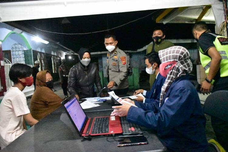 Polres Banjar dan Pemkot Banjar Gencarkan Program Vaksin dengan Cara 'Menjebol'