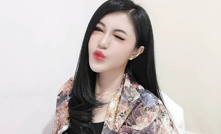 Dokter Cantik Ini Kasih Jurus Serang Titik Kenikmatan Wanita saat &lsquo;Tempur&rsquo; di Atas Ranjang