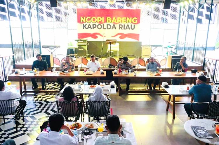 Diskusi Bersama Ketua Asosiasi dan Pimpinan Redaksi Media, Kapolda Ajak Jadikan Riau Lebih Baik