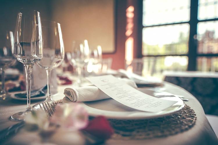 Keuntungan dan Kerugian Memiliki Vintage Restaurant