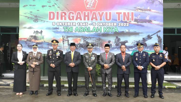 Upacara HUT TNI ke-77, Dandim 0314/Inhil Imbau Prajurit Selalu Jaga Kepercayaan Masyarakat 