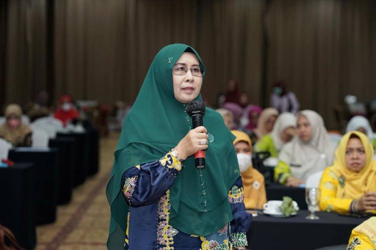 Ketua TP PKK Inhil Ikuti Pemaparan Monitoring dan Evaluasi Program TP PKK se-Provinsi Riau