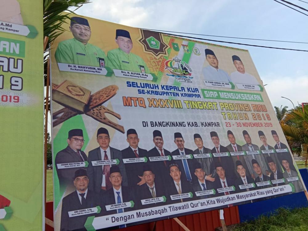 Sukeskan MTQ Tingkat Prov. Riau, Kemenag Kampar Pasang Belasan Baliho Dan Puluhan Spanduk