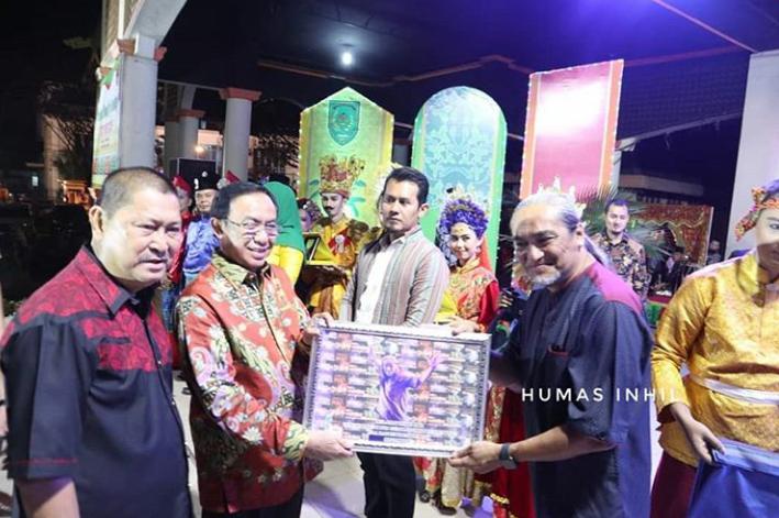 Bupati HM Wardan Hadiri Gelar Seni Serumpum,Festival Bumi Sri Gemilang XVIIII 2019.