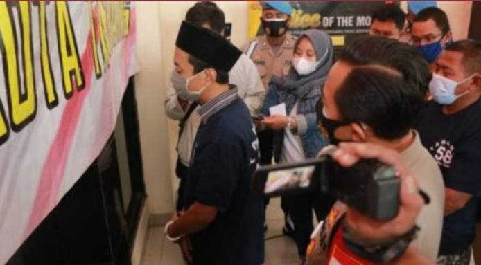 Pria Bejat Cabuli Anaknya Sendiri,Tak tahan Menahan Nafsu,Lantaran Ini