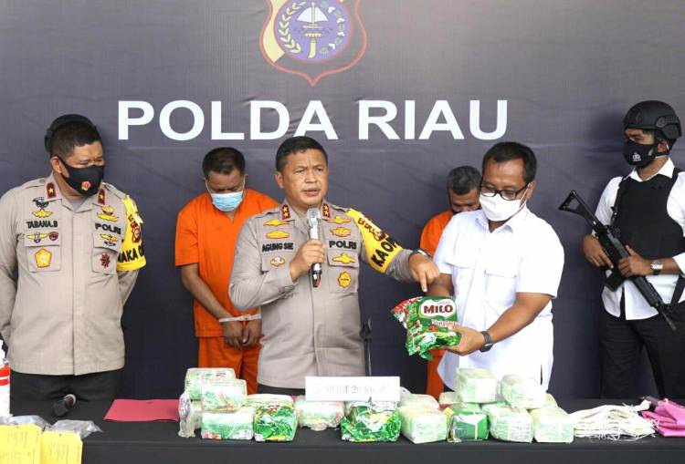 Tim Harimau Kampar Gulung Bandar Narkoba, 2 Pelaku Dan 20 KG Sabu Diamankan, 2 Pelaku Meninggal