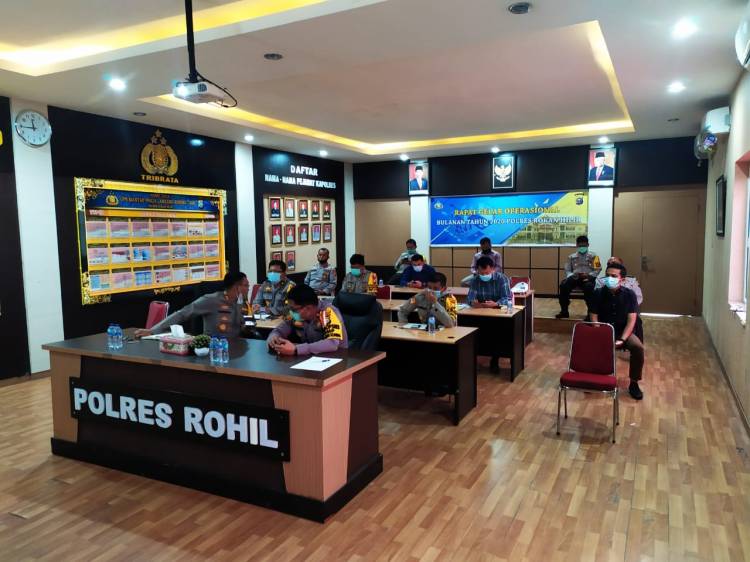 Bahas Pilkada, Polres Rohil dan Polsek Jajaran Gelar Rapat Secara Virtual
