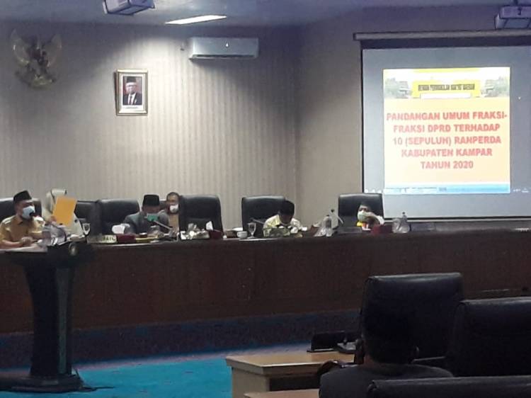 Bupati Kampar Sampaikan KUA-PPAS APBD Kampar Tahun 2021 dan  10  Ranperda Kampar Tahun 2020