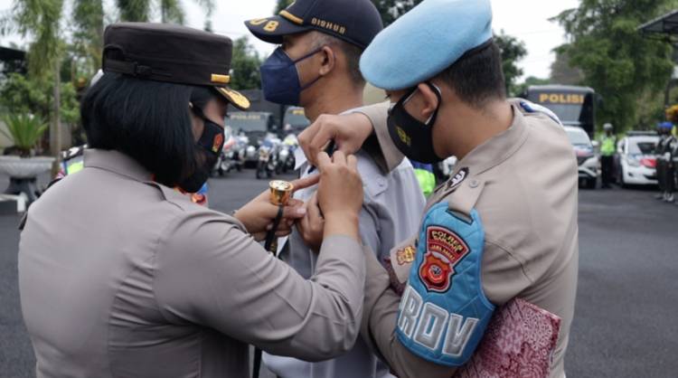 Kapolres Banjar Pimpin Apel Gelar Pasukan Operasi Zebra Lodaya Tahun 2021