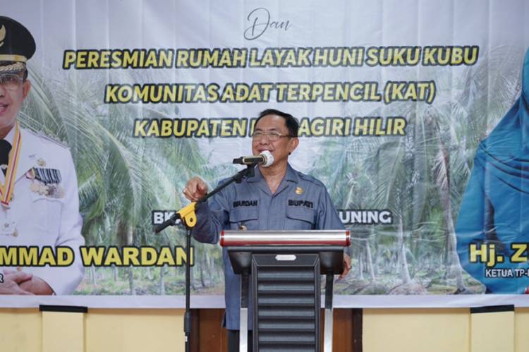 Bupati Inhil Resmikan Jembatan Beton Dusun Sei Jidaud dan Perumahan Suku Anak Dalam