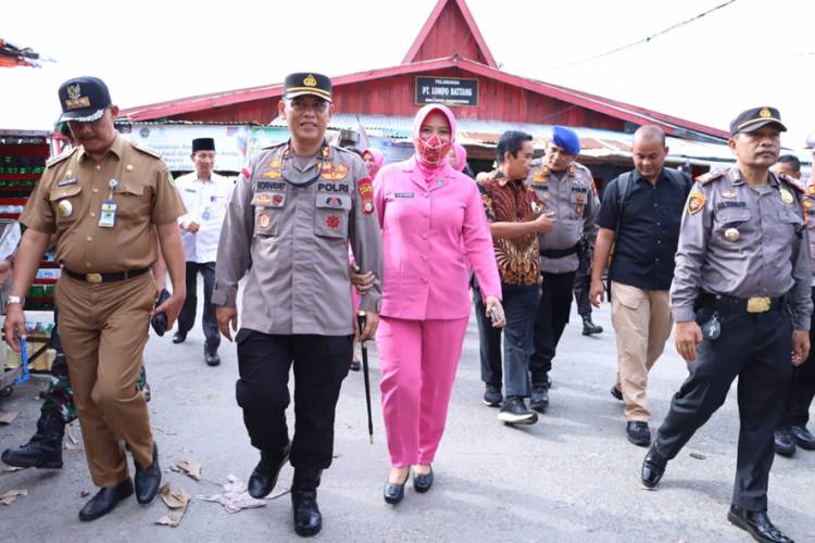 Berkunjung ke Polsek Kateman, Kapolres Inhil Ingatkan Polsek Jajaran Jaga Nama Baik Institusi