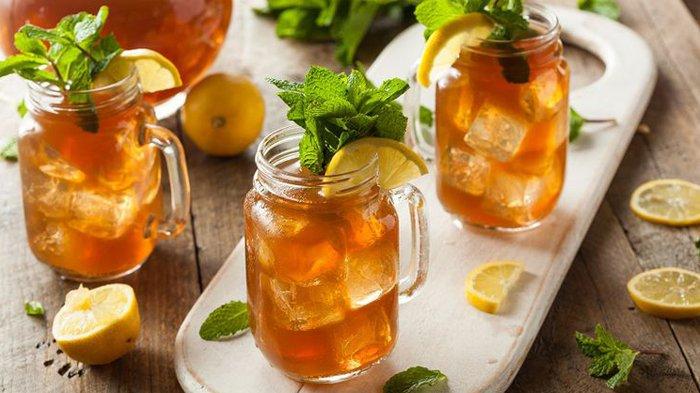 Hati-hati 10 Masalah Kesehatan Ini Akan Menanti! Kalau Suka MInum Teh Ditambah Lemon?