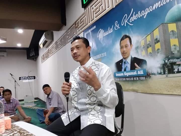 Cinta dan Dukungan Politik