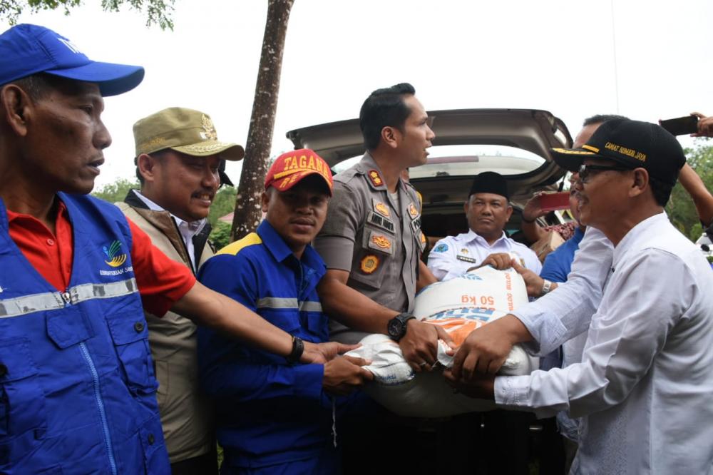 Pemda kabupaten Kampar salurkan bantuan Korban Banjir di 8 Kecamatan