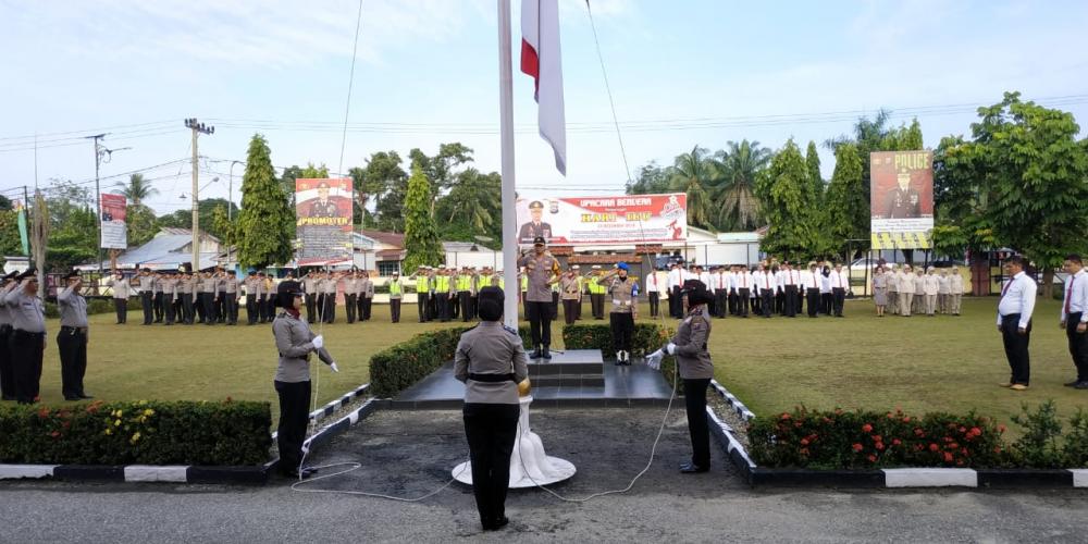 Upacara Peringatan Hari Ibu ke-90 di Polres Kampar, Seluruh Pelaksananya Anggota Polwan