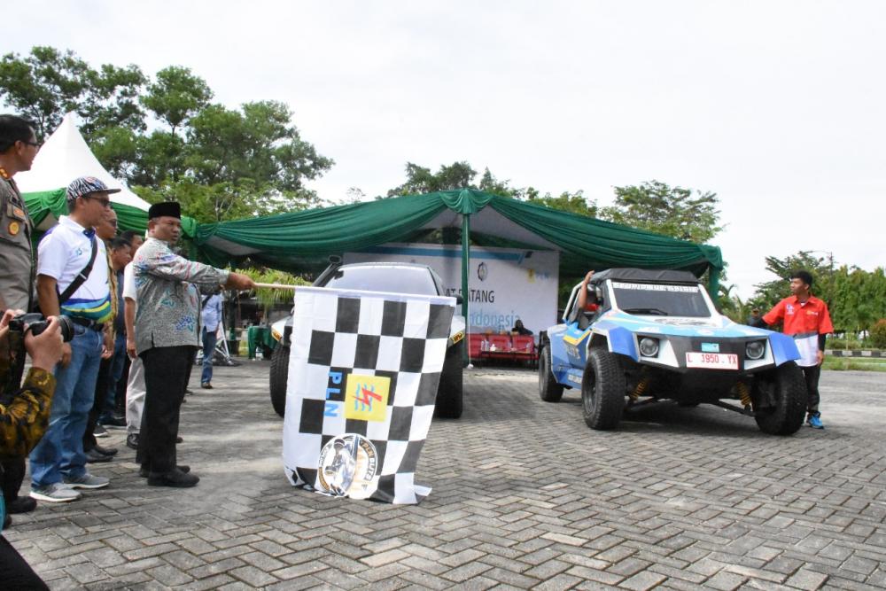 Mobil Listrik Kasuari dan Blits singgah di Kab.Kampar