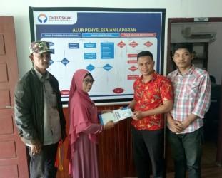 Di Copot Dari Kepsek,Gara gara Suami Komentari Tentang Bupati di Media Sosial