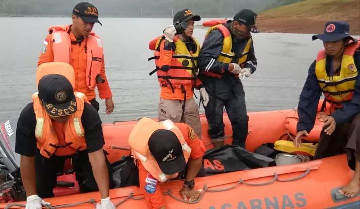 Berenang Demi Gadis Pujaan, Remaja Tewas Tenggelam di Waduk Sempor
