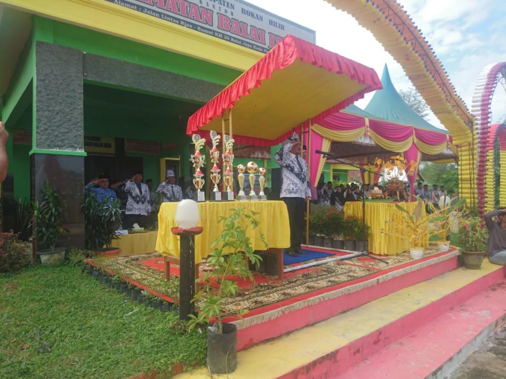 Peringati HUT PGRI ke 74, ini Kata Ketua PGRI Rohil di Balai Jaya