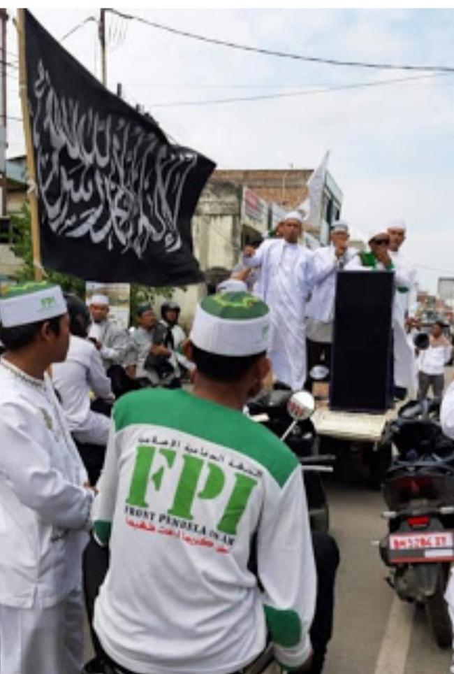 "11 Tuntutan FPI Kota Dumai dalam Aksi Damai di simpang Polres Kota Dumai"