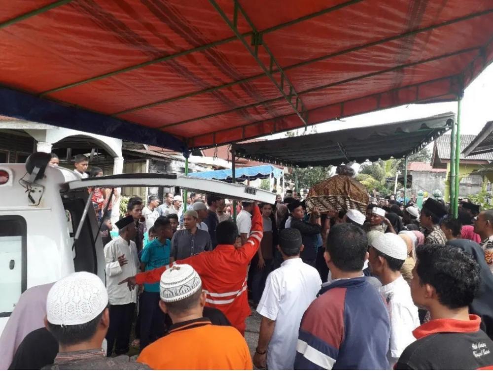 Kecelakaan Kerja Karyawan PT IKPP  "Tercincang"Oleh Mesin