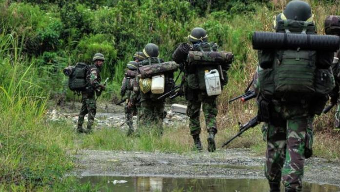 Kelompok Mujahidin Indonesia Timur(MIT) Menyerang Warga dan Personel Operasi Tinombala,Satu Personel Brimob Tewas